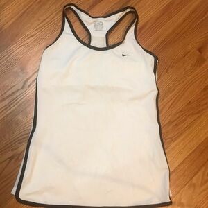 👟NIKE PERFORMANCE Athletic Tank